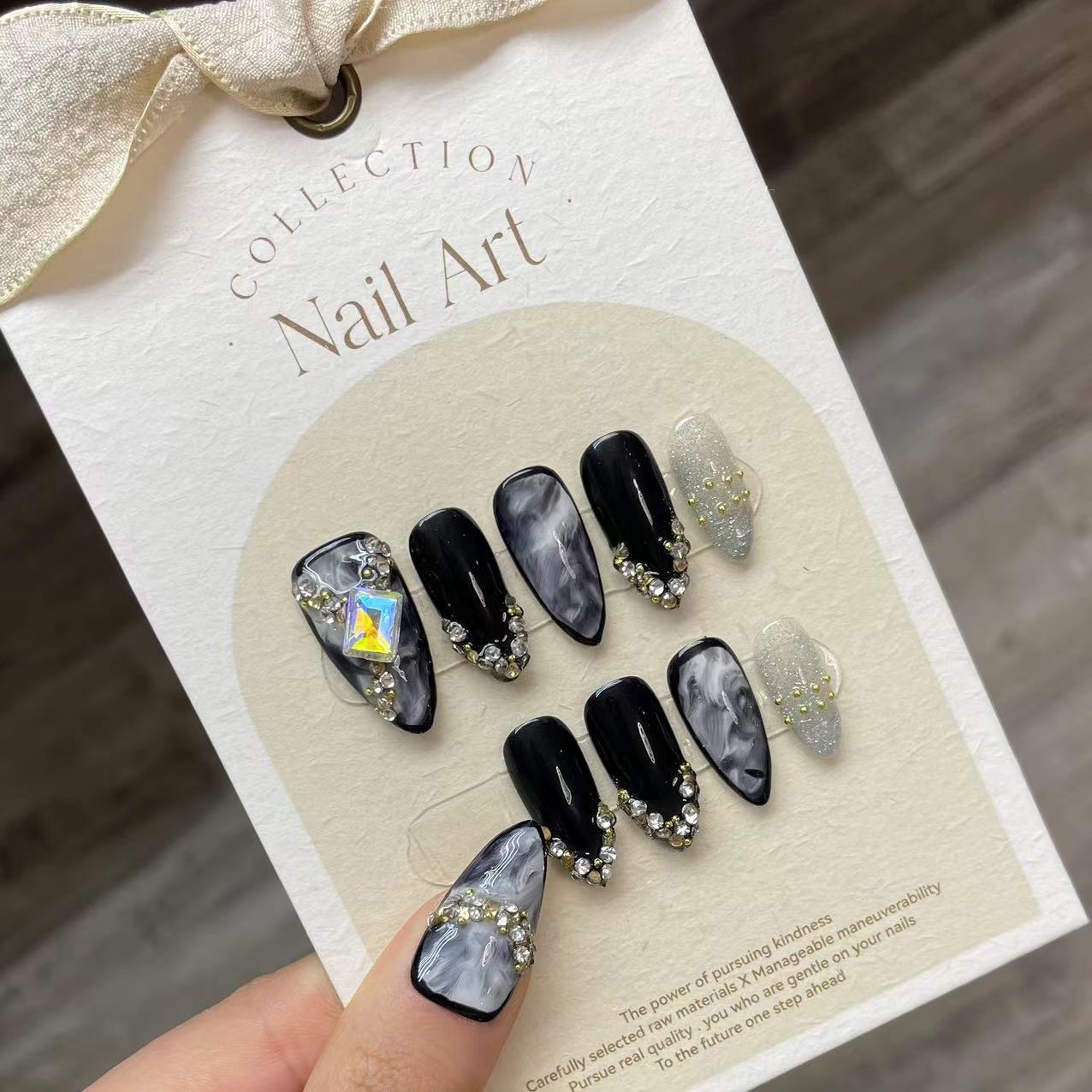 Handmade Press on Nails Black  - Resin Art Glitter recension och pris
