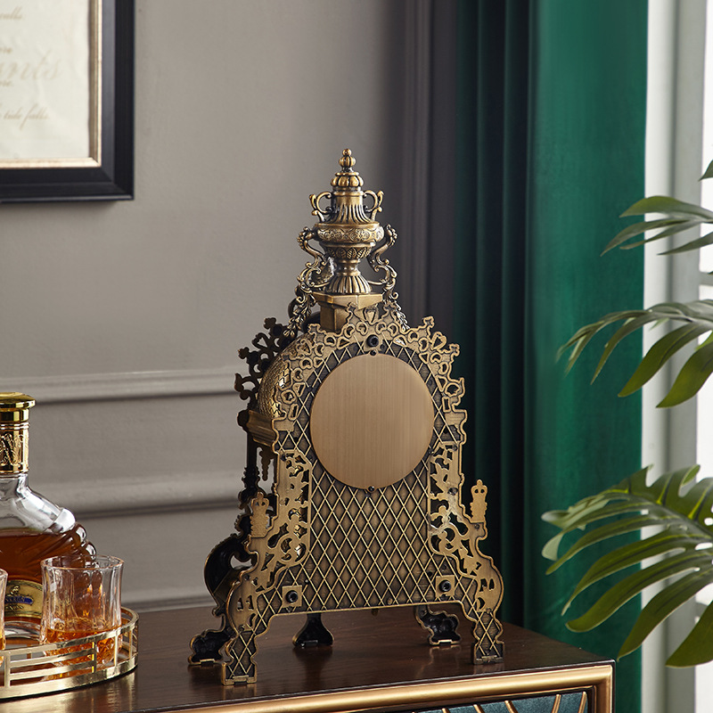 Large Creative Retro Table clo - Resin Art Clock recension och pris