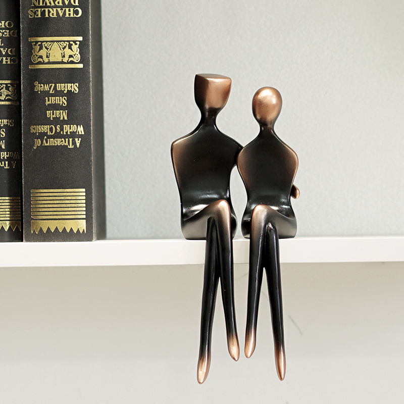 Couple Hugging Sculpture, Home - Resin Art Wedding Gift recension och pris