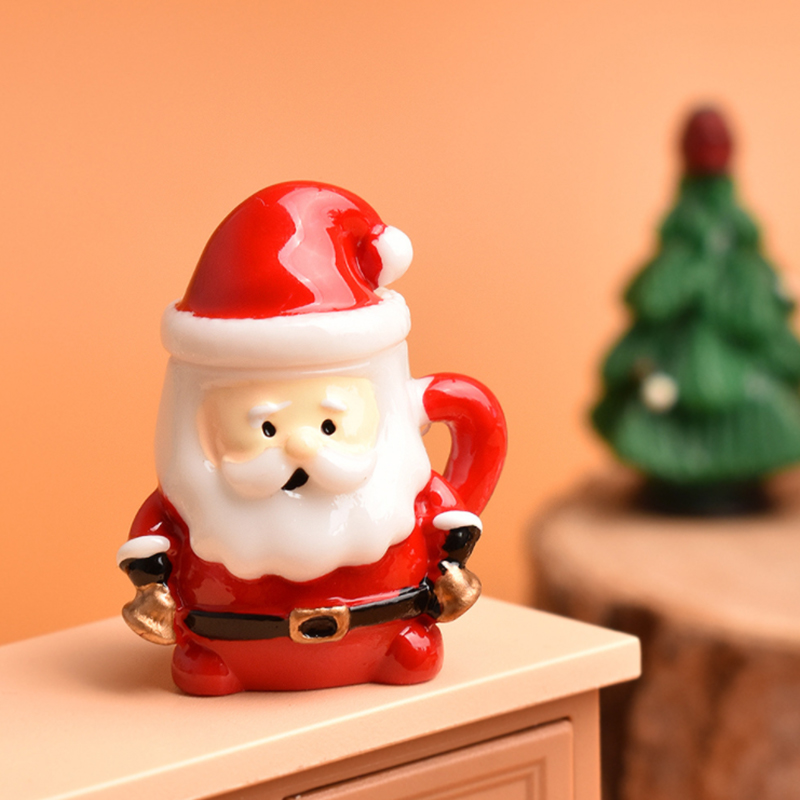 Mini Santa Teacup Ornament - R - Resin Art And Decor recension och pris