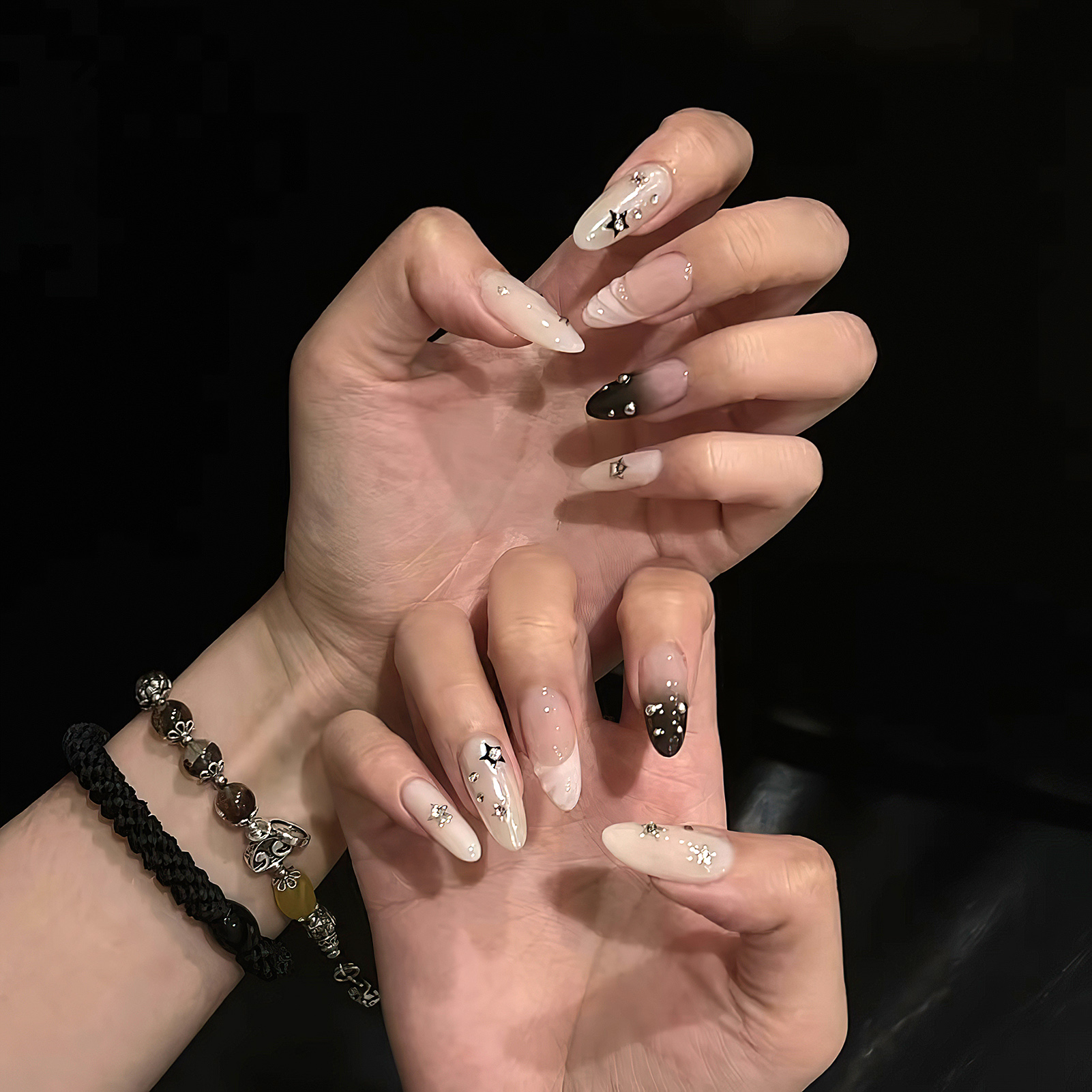 10pcs Almond Fake Nails Star G - Resin Art Glitter recension och pris